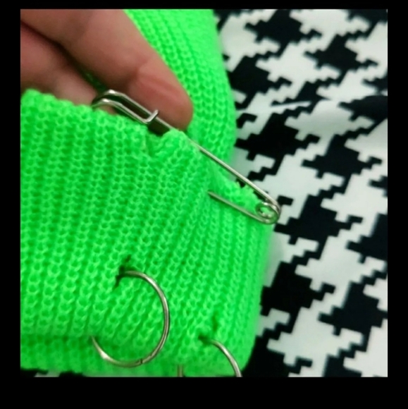 Neon punk beanie - Picture 2 of 7